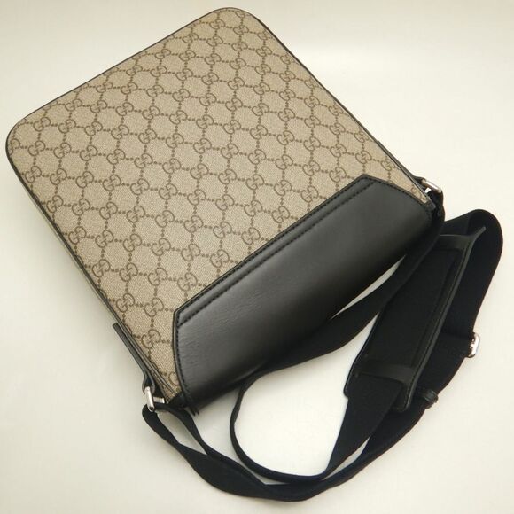 GUCCI Authentic Black Canvas Shoulder Bag - Picture 3 of 10